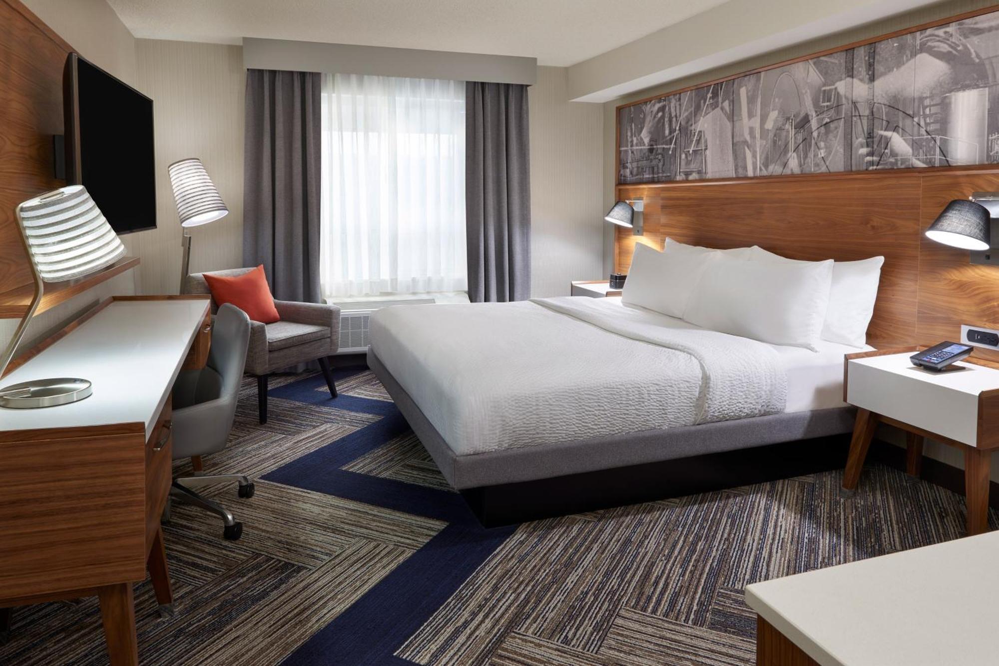 Four Points By Sheraton Воган Экстерьер фото